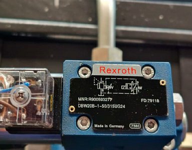 Фото 76 - MetalTec HBM Листогибочные гидравлические прессы с контроллером E22.