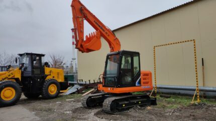 Фото 26 - Мини-экскаватор Lonking CDM6080.
